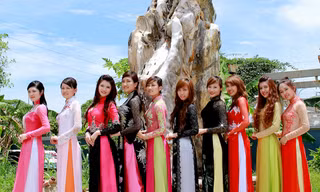 Mười 'bông hoa' của ĐH Công nghiệp Hà Nội