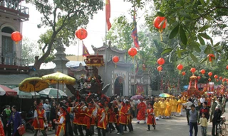 Phố Hiến: Đình, đền rộn ràng khai hội