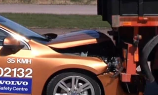 Tai nạn truyền thông ‘đáng mếu’ của các hãng xe