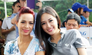 Mai Phương Thúy đá bóng vì trẻ em khuyết tật