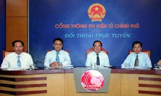 Các khách mời tham gia buổi tọa đàm chiều nay, 15-10