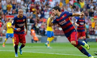 Suarez tỏa sáng với cú đúp vào lưới Las Palmas ở lượt đi
