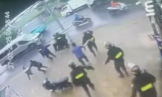 Nghẹt thở giải cứu bé gái bị kề dao vào cổ ở Bắc Ninh