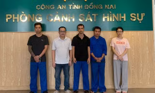 Tạm giam 5 đối tượng trong đường dây lừa đảo giao dịch tiền ảo chiếm đoạt hơn 10.000 tỷ đồng