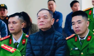 Bị cáo Lê Thanh Vân đề nghị toà triệu tập nguyên Bí thư Tỉnh ủy Quảng Ninh 