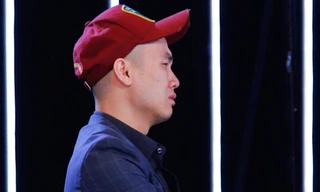 Đỗ Mạnh Cường nức nở vì 'trai đẹp' Next Top bị loại