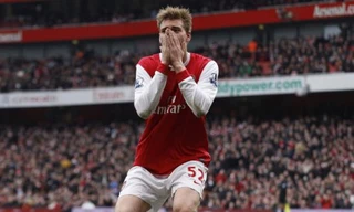 “Pháo thủ” chẳng hạ nổi "Mèo đen"