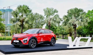 Vinfast chính thức nhận đặt cọc xe VF7 – ưu đãi 30 triệu cho khách hàng tiên phong