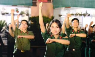 Tưng bừng đêm dạ hội của tuổi trẻ Học viện Quân y