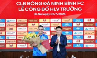 Ninh Bình FC bổ nhiệm HLV Gerard Albadalejo cho mùa giải 2025/26
