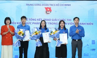 Cán bộ Đoàn phải là những người nghiêm túc nhất trong chấp hành pháp luật