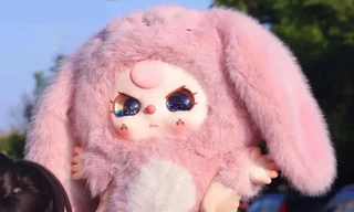 Vì sao giới trẻ sẵn sàng chi nhiều tiền để 'đập hộp túi mù' Baby Three?