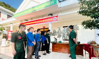 Chiến sĩ 'quân hàm xanh' Lũng Cú phát huy sức trẻ nơi địa đầu Tổ quốc 