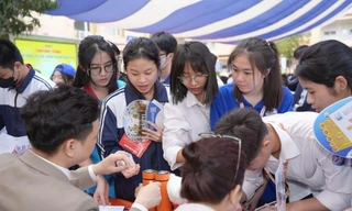 Đối thoại tư vấn tuyển sinh: Những chia sẻ từ người trong cuộc