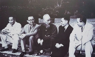 Trưng bày nhiều tư liệu quý nhân 55 năm ngày Bác đi xa