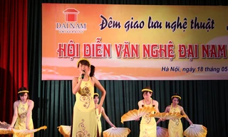 Tưng bừng văn nghệ sinh viên Đại Nam