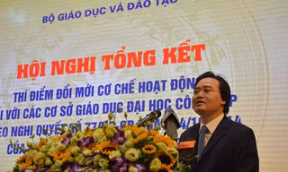 Bộ trưởng Phùng Xuân Nhạ: Tự chủ đại học còn hạn chế