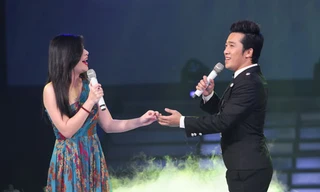 Hát sai nhịp, Kim Oanh 'giúp' Quang Hào dừng lại