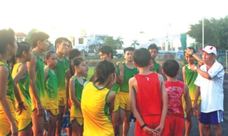 HLV Bùi Lương: Một đời Việt dã và kỷ lục độc nhất vô nhị