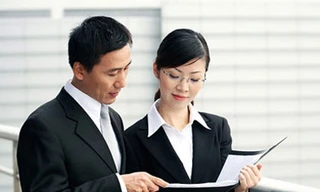 7 chiêu kéo sếp về phía mình