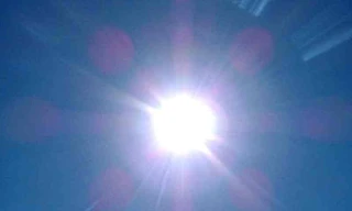 Nắng nóng cục bộ ở Bắc và Nam Bộ