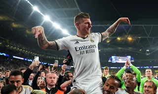 'Biển người' chứng kiến ngày cuối Kroos khoác áo Real Madrid