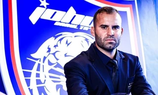 'Đại gia' Malaysia cứu đồng đội cũ của Ronaldo khỏi cảnh thất nghiệp