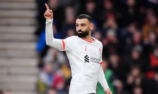 Salah đưa Liverpool vượt ải Bournemouth