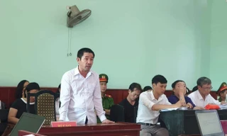 Nguyên chấp hành viên Nguyễn Văn Chánh bị tuyên phạt 9 năm tù giam về tội thiếu trách nhiệm gây hậu quả nghiêm trọng.