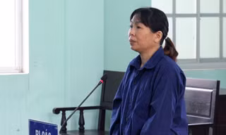 Bị cáo Tiêu Thị Tuyết Sương.