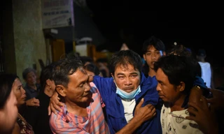 Quê nhà đón 3 thuyền viên bị nạn trong vụ chìm tàu ở Bình Định.