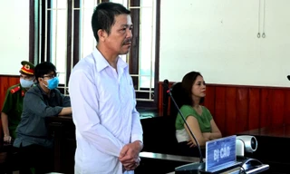 Bị cáo Trần Đức Tuấn tại phiên tòa. Ảnh: Tr.Bình