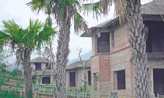 Cơn lốc mang tên 'trục Thăng Long'