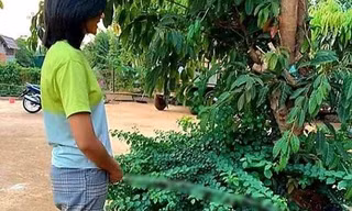 Ảnh đặt vòi nước tưới cây ở vị trí nhạy cảm, H’Hen Niê làm dậy 'sóng' cộng đồng mạng