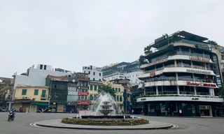 Thông báo khẩn: Tất cả quán ăn vỉa hè, cà phê ở Hà Nội tạm đóng cửa từ 0h ngày 16/2