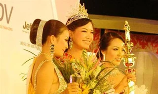 Trần Thị Thùy Dung đăng quang Hoa hậu Việt Nam 2008