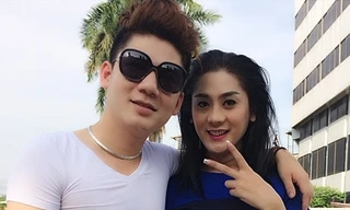 Lâm Chi Khanh tình tứ bên bạn trai