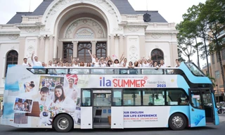 Chuyến xe bus đặc biệt khởi động mùa hè