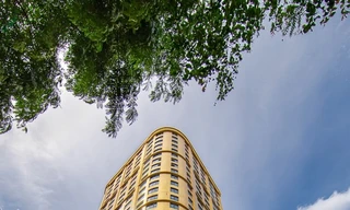 Đại gia Đường 'bia' dừng bán khách sạn dát vàng