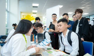 HUTECH nhận đăng ký học bổng trị giá 25% học phí toàn khóa đến 31/5
