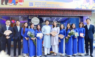 Du khách hào hứng trải nghiệm ngày hội “Tết xưa, Tết nay” cùng Vietravel