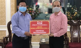 Ông Phan Văn Thiện – phải, Ông Vũ Mạnh Hải – trái