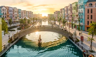 'Siêu vũ trụ ăn chơi' Mega Grand World Hà Nội có gì hút hồn giới trẻ?