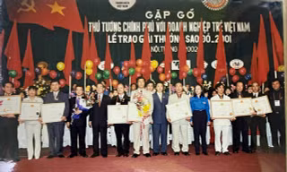 'Doanh nhân trẻ Việt Nam' là 5 chữ đầy cảm xúc và vô cùng tự hào!