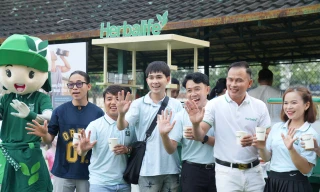 Herbalife Việt Nam đồng hành cùng các Đội tuyển Bóng đá Quốc gia Việt Nam chuẩn bị cho mùa giải mới 2025