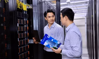 Điện toán đám mây trong năm 2023: Dữ liệu phát triển 'xanh' hơn, nhanh hơn, nội địa hơn