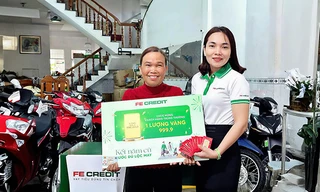 'Lộc may' trao tay hàng ngàn khách hàng của FE CREDIT