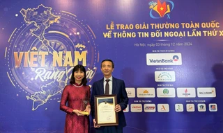 Tủ sách tiếng Việt giành giải Nhì giải thưởng toàn quốc về thông tin đối ngoại 