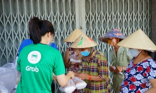 Hơn 11 triệu điểm Grabrewards được quy đổi, thêm 13.500 suất ăn cho người khó khăn