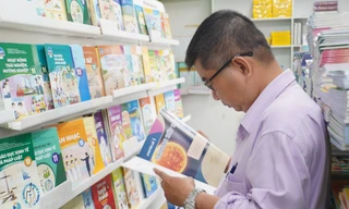 Tập huấn, bồi dưỡng giáo viên sử dụng sách giáo khoa lớp 4, 8, 11 mới